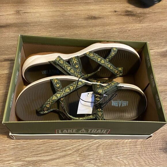 Lake & Trail Bailey Sport Sandal Strappy Size 11 - Picture 2 of 9